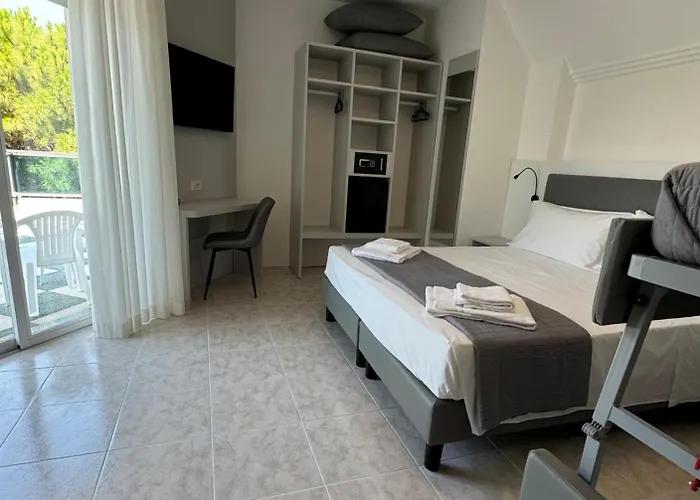 Dolcevita Park & Included Hotel