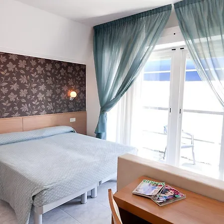 Hotell Dolcevita Park & Included 3*