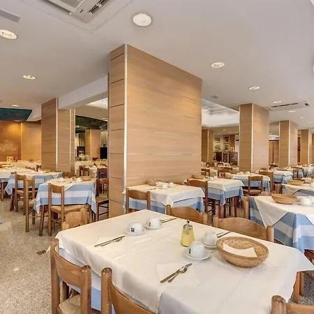Dolcevita Park & Included Hotell 3*