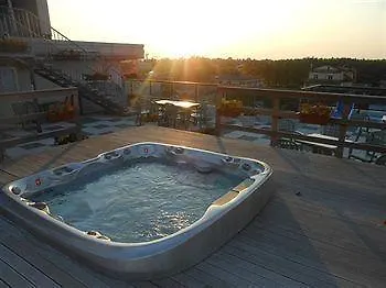 Hotell Dolcevita Park & Included