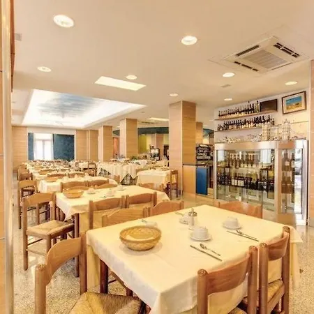 Hotell Dolcevita Park & Included 3*