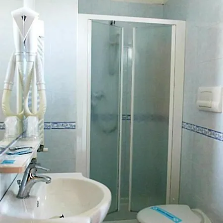 Dolcevita Park & Included Hotell 3*