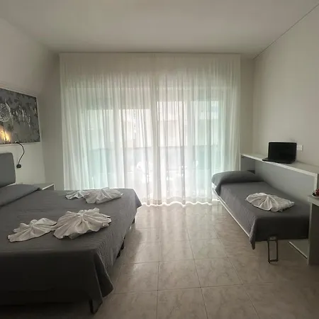 Dolcevita Park & Included 3* Τζεσόλο Λίντο